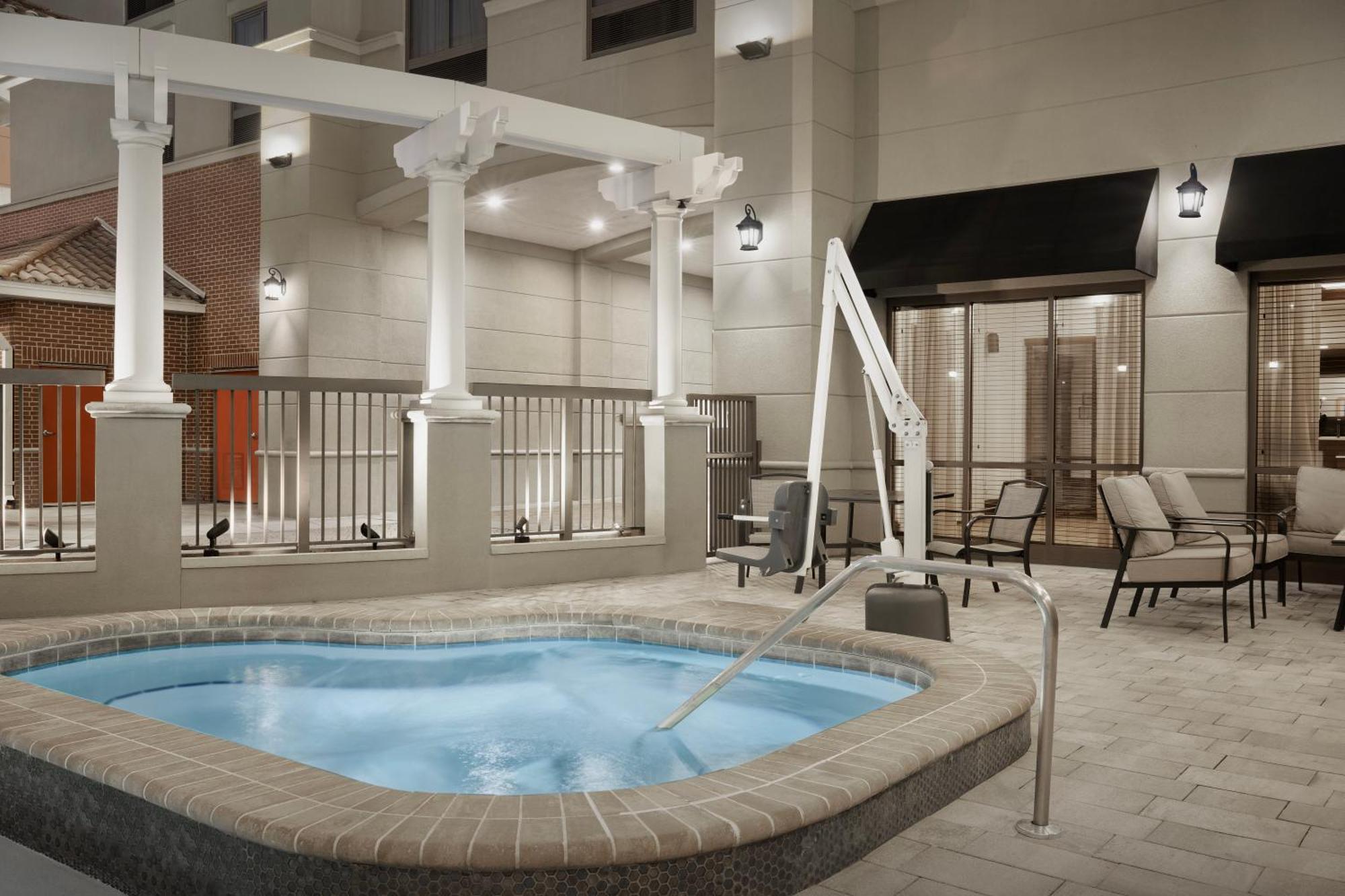 Hilton Garden Inn Jacksonville Downtown Southbank Экстерьер фото